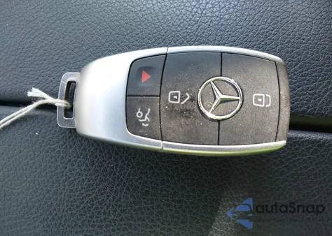 2020 Mercedes-Benz Glc 300 Coupe 4Matic z USA, uszkodzony, nr VIN WDC0J8EB8LF714976